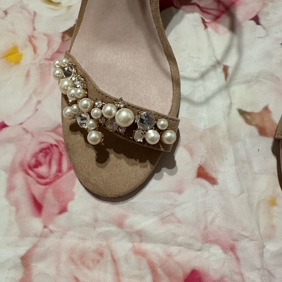 Chinese Laundry Pearled Heels - Picture 8 of 8